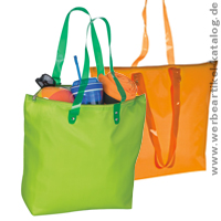 Strandtasche aus Polyester, als Werbeartikel mit Ihrem Logo bedruckt.